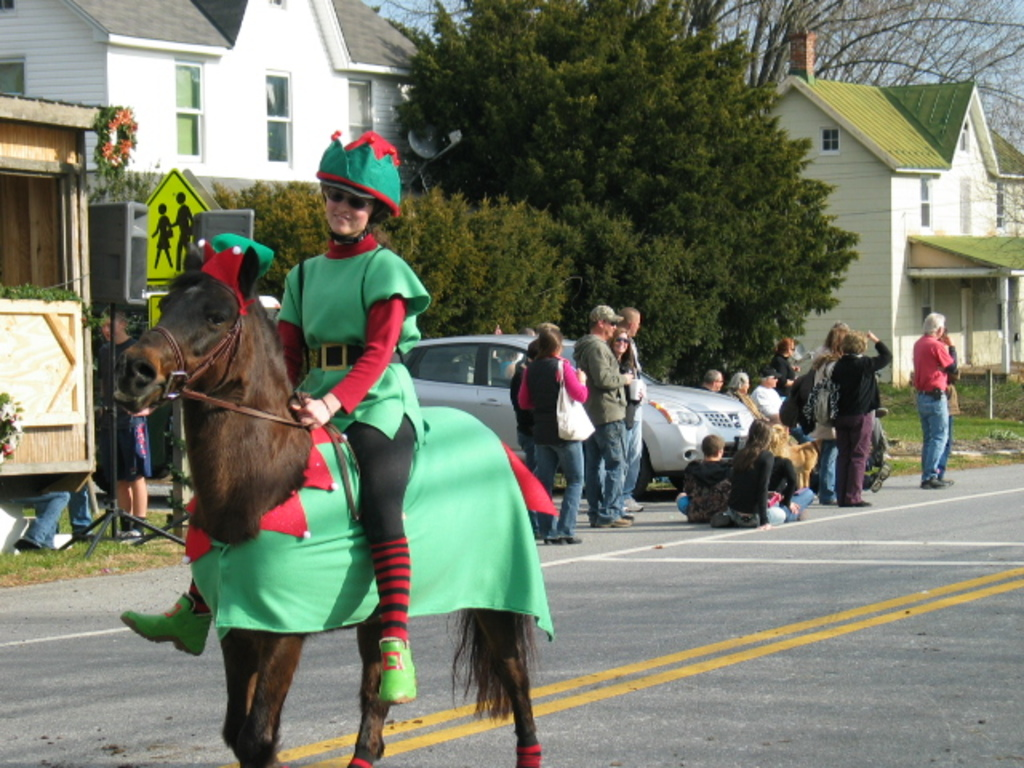 Original restaurant scene before applying a film filter